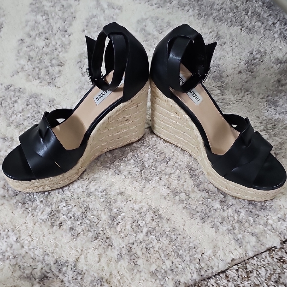 Steve Madden "Sivian" Espadrille Wedges with Ankle Strap, Size 7.5, Black - Picture 5 of 9
